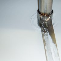 Adhesivo para etiquetado