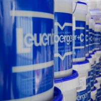 Adhesivo para etiquetado